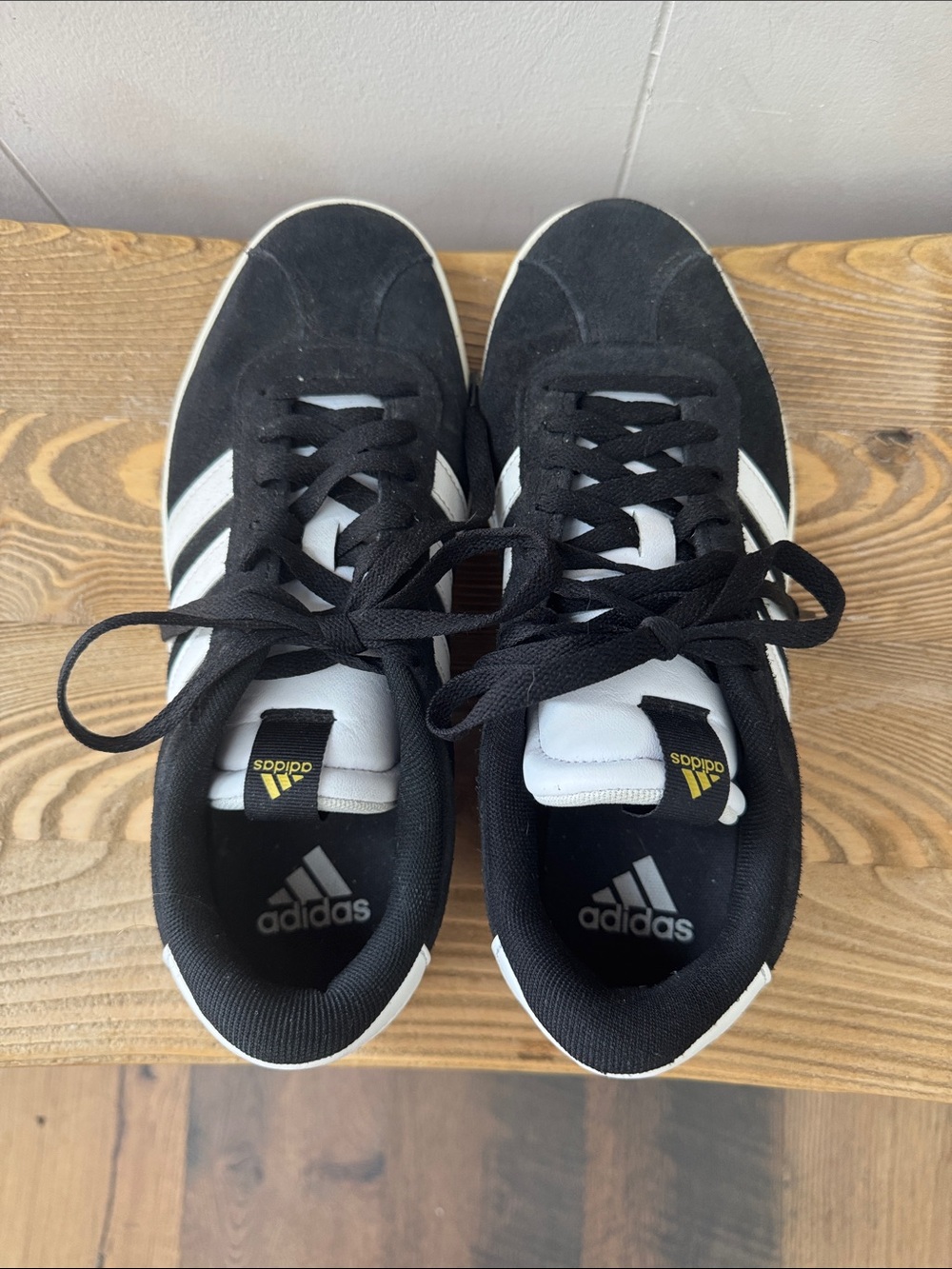 Adidas Shoes Black Suede Size 8.5
like new! - Picture 2 of 8